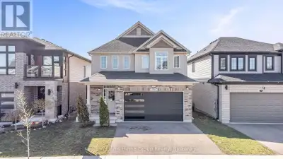 WELCOME TO 160 FOAMFLOWER PL.!!!, Located in the highly sought-after community of Vista Hills.Surrou...