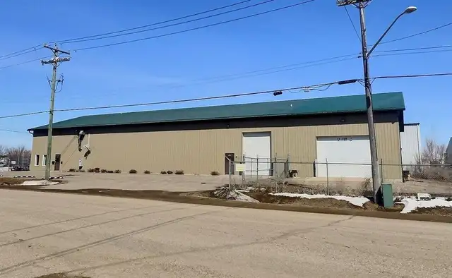 144 Industrial Drive Brandon, Manitoba62864758255235121