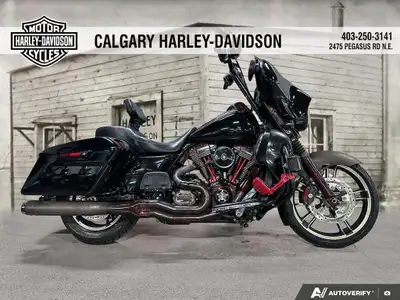 2016 Harley-Davidson STREET GLIDE Financing & Shipping Options are Available here at Calgary Harley-...