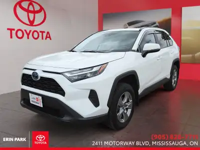 XLE Engine: 4 Cylinder Engine 2.5L L/100Km City: 5.8 L/100Km Hwy: 6.3 Safety Equipment Electronic St...