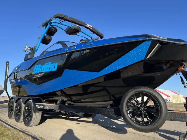 2025 Malibu M230 in Powerboats & Motorboats in Saskatoon - Image 12