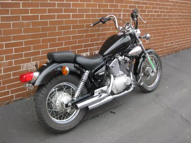 2006 YAMAHA XV250 VIRAGO in Street, Cruisers & Choppers in City of Toronto - Image 5