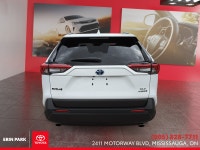 XLE Engine: 4 Cylinder Engine 2.5L L/100Km City: 5.8 L/100Km Hwy: 6.3 Safety Equipment Electronic St... (image 2)