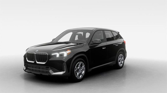 2026 BMW X1 xDrive28i | Polyvalente et puissante | Peinture dans Autos et camions  à Ville de Montréal