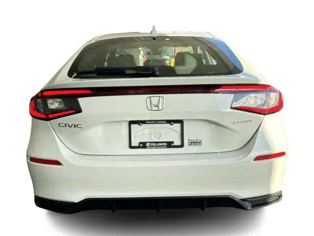 2025 Honda Civic Hatchback Sport in Cars & Trucks in City of Montréal - Image 13