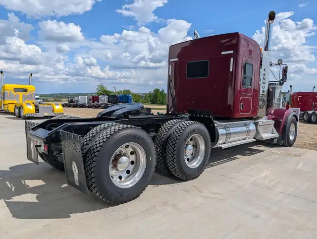 2020 KENWORTH W900L in Heavy Trucks in City of Montréal - Image 6
