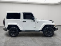 BLACK JEEP FREEDOM TOP HARDTOP, HANDS-FREE COMMUNICATION W/BLUETOOTH, SIRIUSXM SATELLITE RADIO, AIR... (image 8)