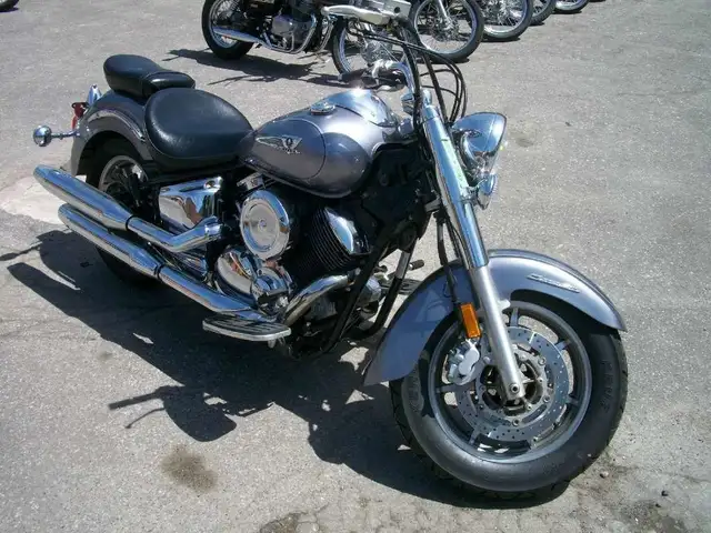 2007 Yamaha V Star® 1100 in Street, Cruisers & Choppers in City of Toronto - Image 3