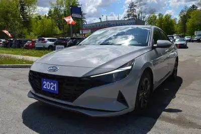 2021 Hyundai Elantra Preferred 86,227 KM Now Only $18,550(Was $21,950) or $132 Bi-Weekly(O.A.C.). Bi...