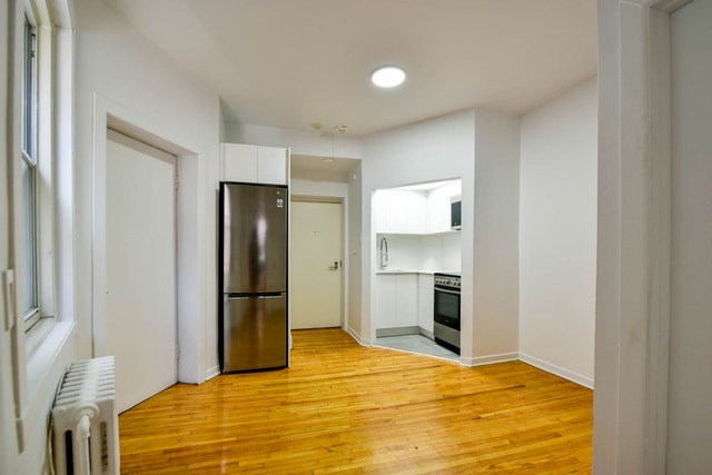 3495 Avenue Van Horne — photo 1