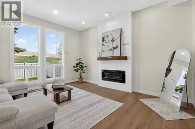 FULLY RENOVATED! Over 1,500 living sqft townhome in Westgate. Fully and beautifully renovated with 3...