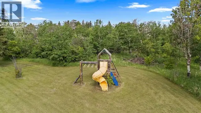 10 Railway Avenue N Rosalind, Alberta in Houses for Sale in Strathcona County - Image 32