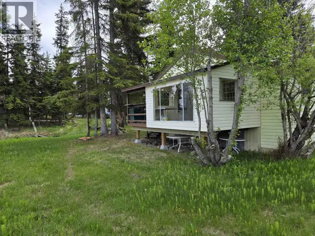 7547 EDALL BAY ROAD Bridge Lake, British Columbia in Houses for Sale in 100 Mile House - Image 3