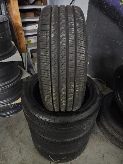 Very nice staggered set of Pirelli Cinturato P7 Run Flat summer tires. 2 x 225/45/18 8/32nd tread re...