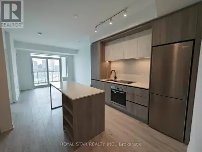 611 - 2495 EGLINTON AVENUE Mississauga (Central Erin Mills), Ont