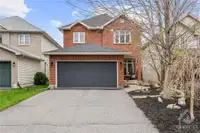 AVAILABLE AUGUST 1 - 4 BEDROOM HOME - KANATA
