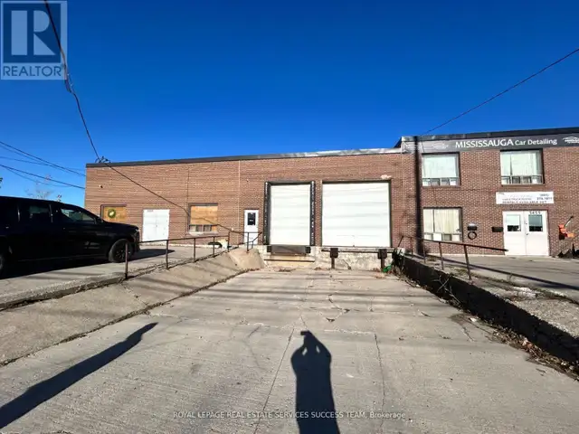 3-6 - 3455 WOLFEDALE ROAD Mississauga (Mavis-Erindale), Ontario62863322864386121