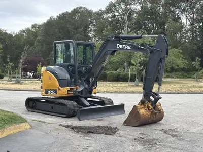 2017 John Deere 50G Excavator 5758 HRS Operating Weight: 10,847 lbs (4,920 kg) Max Digging Depth: 11...
