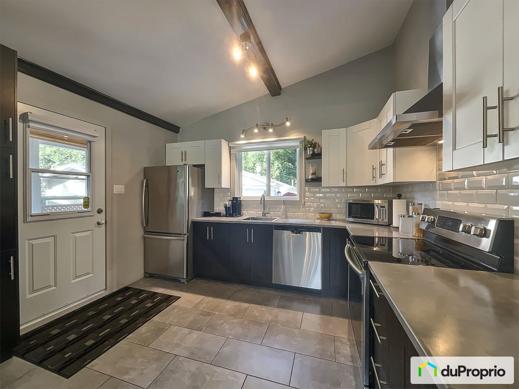 $439,900 - Bungalow for sale in Fossambault-Sur-Le-Lac — photo 3