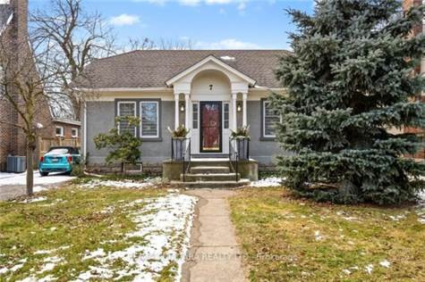 7 Thairs Ave in Houses for Sale in St. Catharines - Image 2
