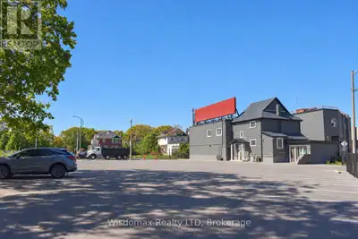 Prime Niagara Falls Investment Opportunity! Exceptional location at 5306 Victoria Ave., within walki...