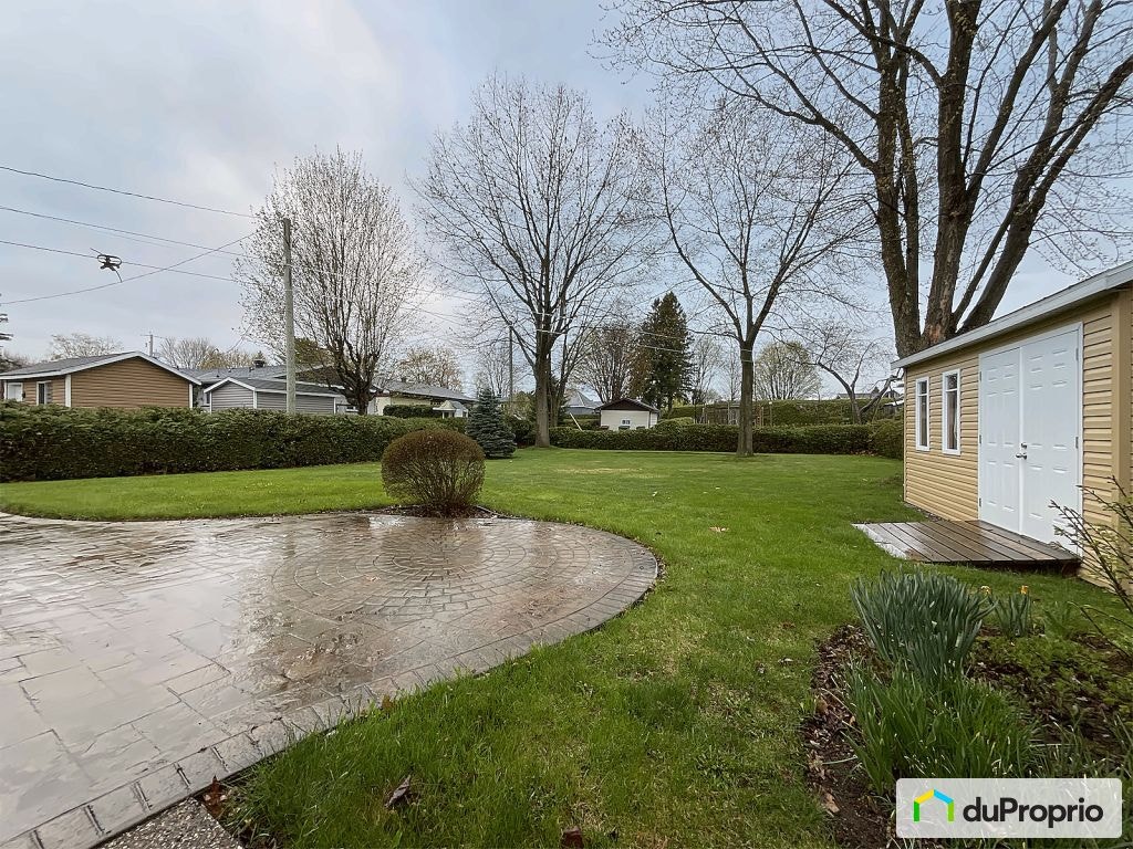 $383,500 - Bungalow for sale in Warwick — photo 3