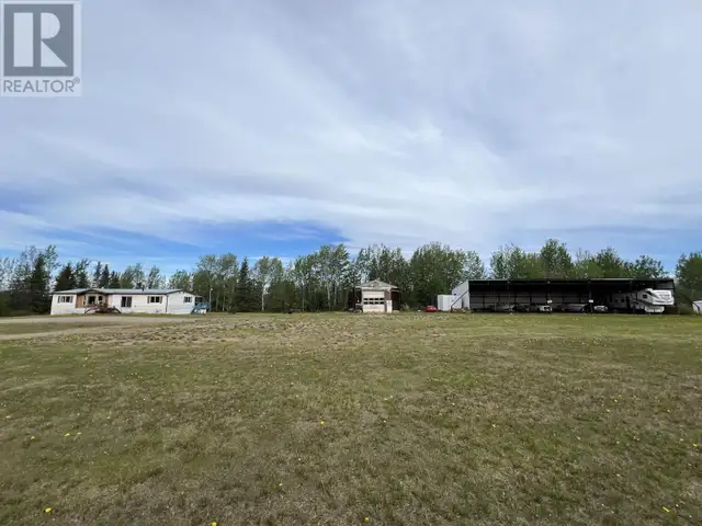 6912 OLD ALASKA HIGHWAY Fort Nelson, British Columbia in Houses for Sale in Fort St. John - Image 4