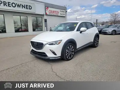 Clean Carfax! Experience precision and luxury seamlessly integrated in this exquisite 2021 Mazda CX-...