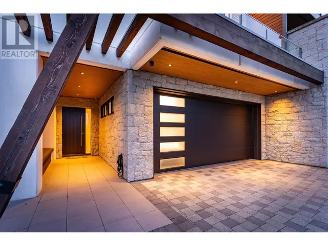 2823 CHIPPENDALE ROAD West Vancouver, British Columbia in Condos for Sale in Downtown-West End - Image 40