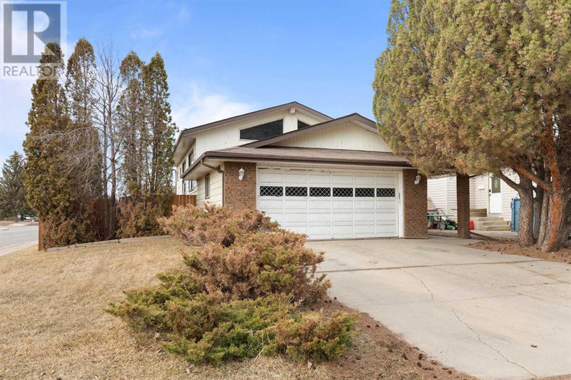 2 Carry Crescent SE Medicine Hat, Alberta Houses for Sale Medicine Hat Kijiji