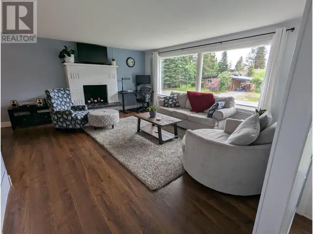 1389 MORICE DRIVE Smithers, British Columbia in Houses for Sale in Smithers - Image 4