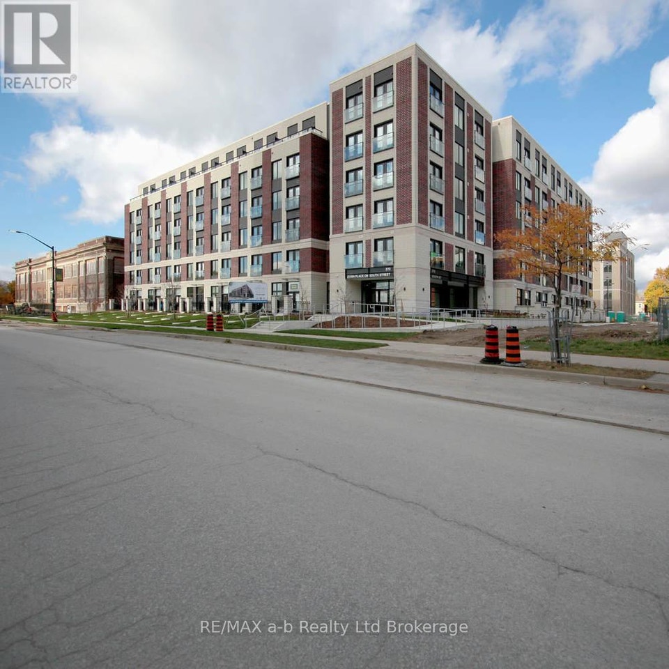 M - 370 SOUTH STREET S London East (East K), Ontario 3