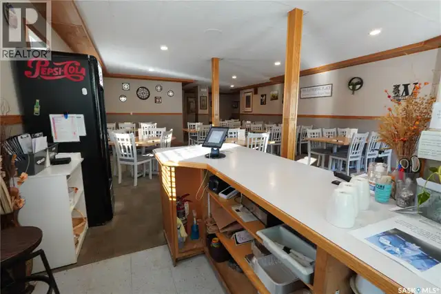 408 MAIN STREET Gravelbourg, Saskatchewan in Commercial & Office Space for Sale in Moose Jaw - Image 13