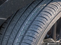 The advertised vehicle price is based on a promotional finance offer. Customers who purchase the veh... (image 9)