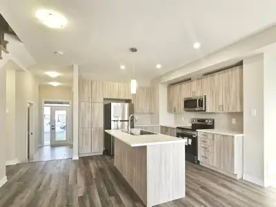 New Build / 4 Bedroom Townhome / Garage and Finished Basement /