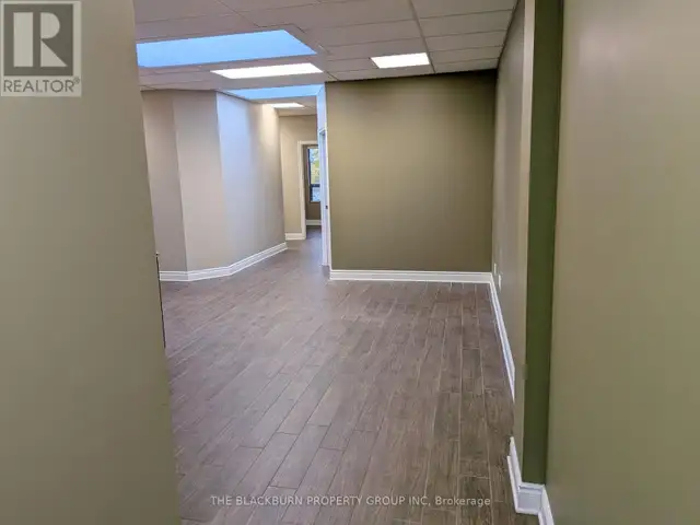 212 - 1900 MERIVALE ROAD Ottawa, Ontario in Commercial & Office Space for Rent in Ottawa - Image 3