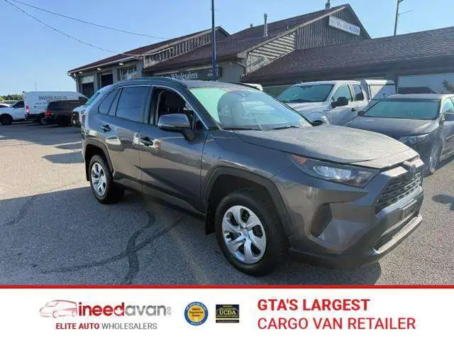 2021 Toyota RAV4 LE