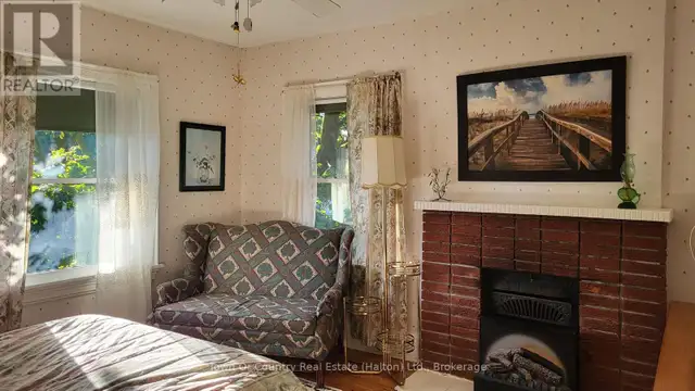 540 10TH AVENUE Hanover, Ontario in Houses for Sale in Owen Sound - Image 33