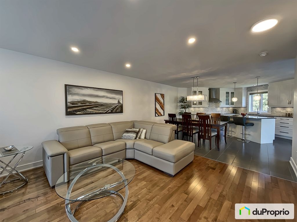 $949,000 - 2 Storey for sale in Ste-Dorothée (Îles-Laval) — photo 3