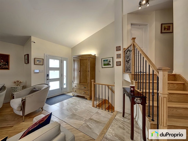 $699,000 - 2 Storey for sale in Repentigny (Repentigny) — photo 2