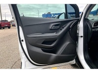 2021 Chevrolet Trax LT FWD for sale2021 Chevrolet Trax LT FWD Heated Seats | CarPlay | Blind Spot Al... (image 1)