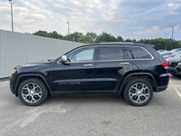 // ACCIDENT FREE!! // // SINGLE OWNER! // This 2021 Jeep Grand Cherokee Limited 4x4 is a well-kept S... (image 1)