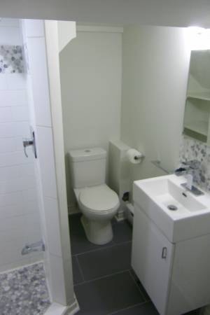 31/2 3 1/2  Superbe Meuble Tout Inclus! 5min Metro Longueuil! — photo 3