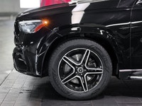 The 2024 Mercedes-Benz GLE 450 represents a significant mid-cycle refresh for the luxury midsize SUV... (image 7)