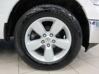 RAM 1500 CLASSIC SLT 2023 V8 5.7 LITRES HEMI BOITE 5'7" CREW-CAB 4X4 TOUT ÉQUIPÉ / ÉCRAN TACTILE / C... (image 4)