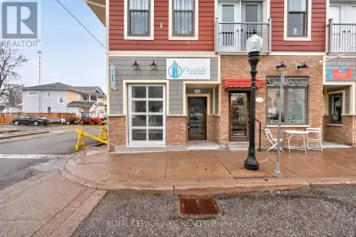 Explore the entrepreneurial possibilities in the vibrant Village of Crystal Beach with this newly av...
