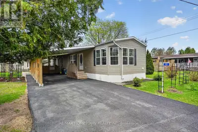Located in the adult community of Country Side Estates, this 8-year-old manufactured bungalow offers...