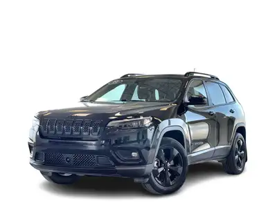 Recent Arrival! 2023 Jeep Cherokee Altitude Diamond Black Crystal Pearlcoat Apple CarPlay/Android Au...