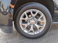 • Power_Windows • Power_Mirrors • Power_Locks • Keyless_Entry • Air_Conditioning • Cruise_Control •... (image 8)