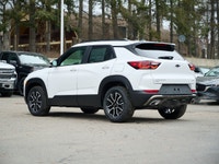 2026 Chevrolet Trailblazer ACTIV AWD Adventure-Ready. Distinctively Styled. Surprisingly Capable. In... (image 1)